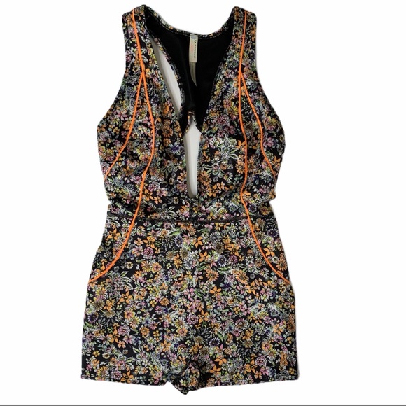 SOLD OUT——-Free People Movement Eden Performance Onsie XSmall - Picture 7 of 10